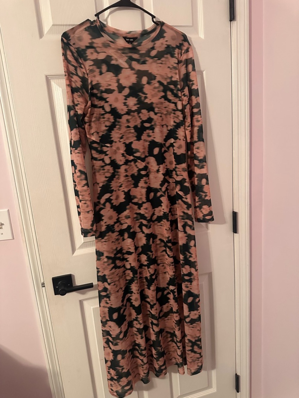 Long Sleeve Floral Maxi Dress in Brown and Black